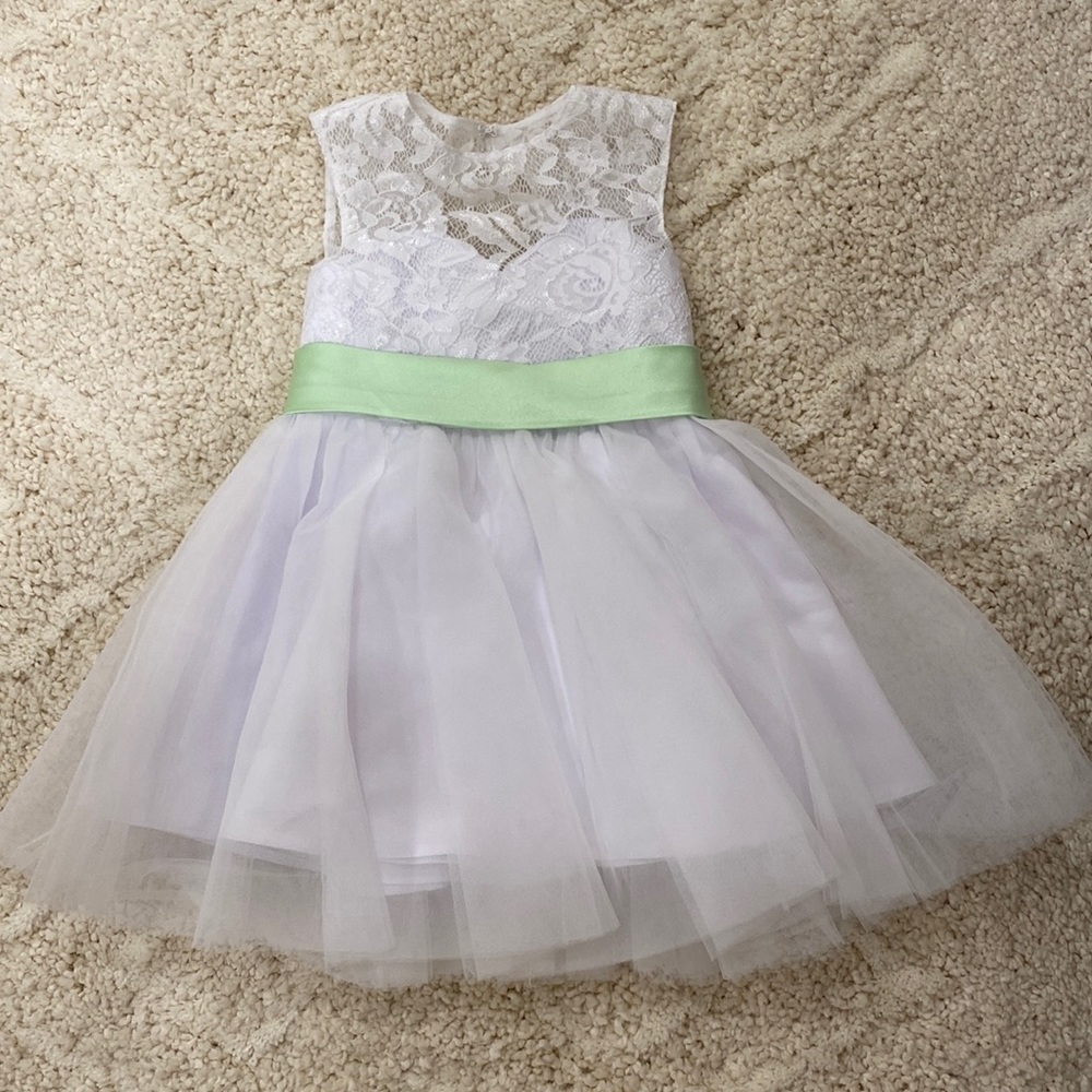 White flower girl dress size 12-18 months with green sash